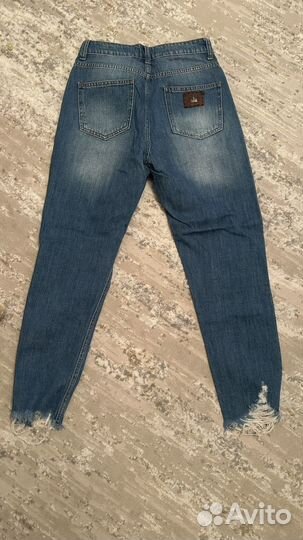 Джинсы летние рваные