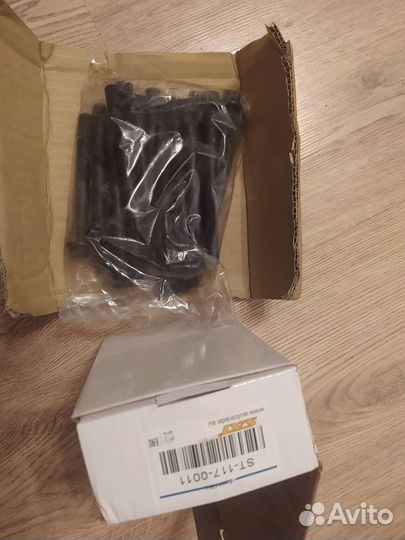 Болт гбц toyota комплект