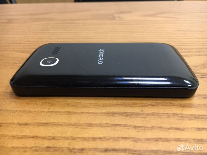 Alcatel One Touch Pixi 4007D, 512 МБ