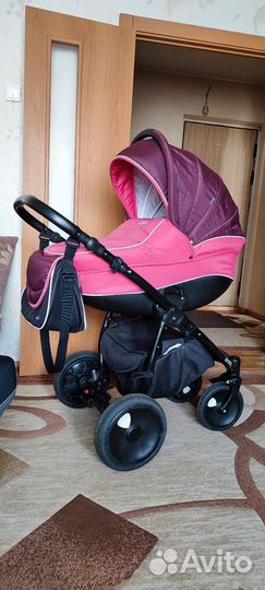 Коляска 2 в 1+автолюлька+база+авто кресло