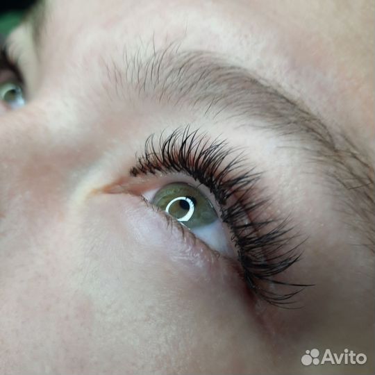 Модель на ресницы 900р
