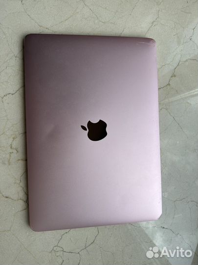 Apple MacBook Pro 12 2017