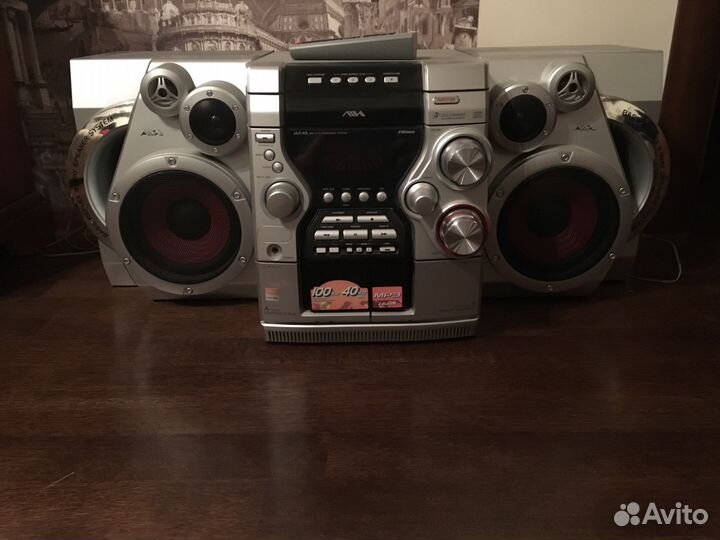 Музыкальный центр