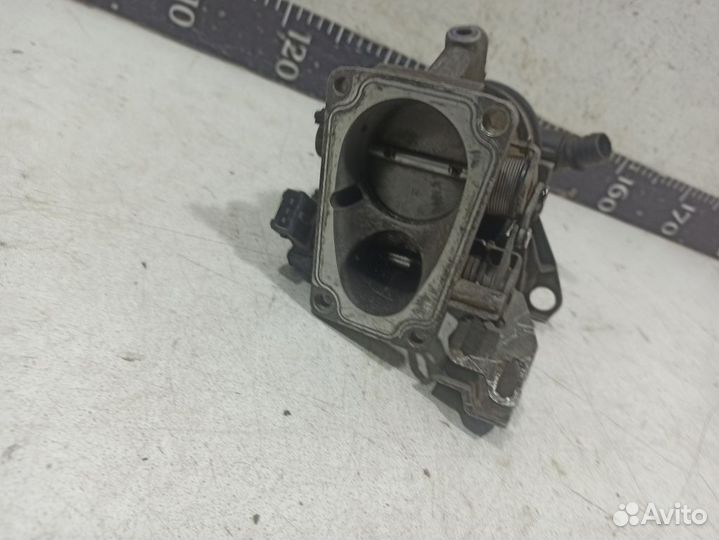 Дроссельная заслонка 13541739297