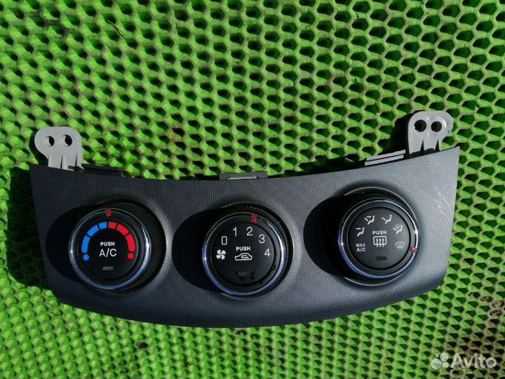 Блок управления печкой Hyundai Elantra HD G4FC