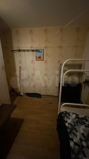 Комната 8 м² в 3-к., 1/6 эт.