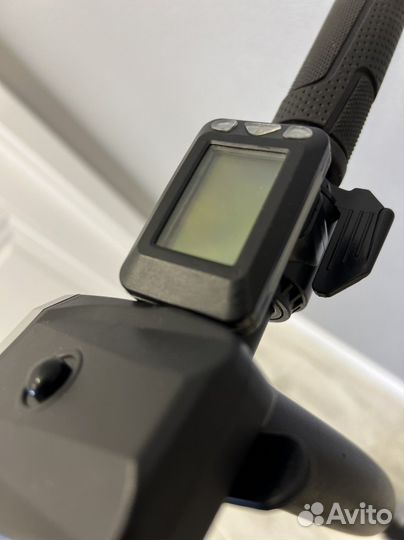 Самокат взрослый электрический