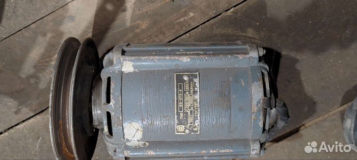 Электродвигатель 220в