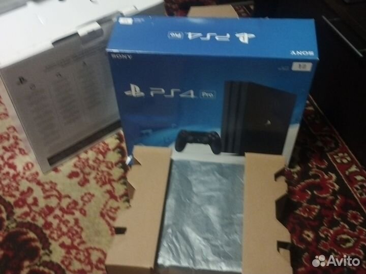 Sony PS4 pro 1tb