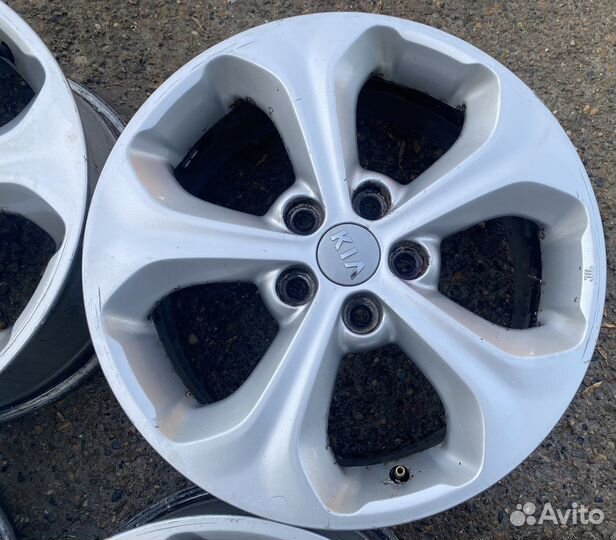 Диски литые Kia r17