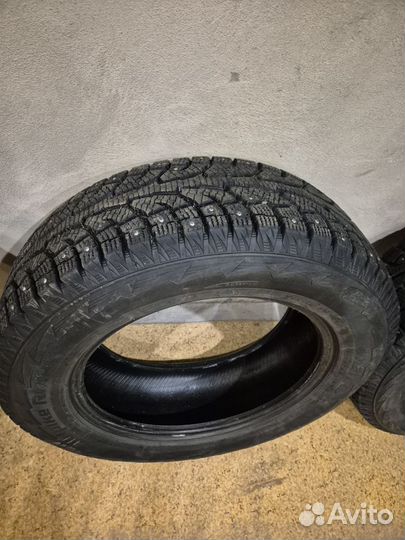 Hankook Winter I'Pike 235/65 R18