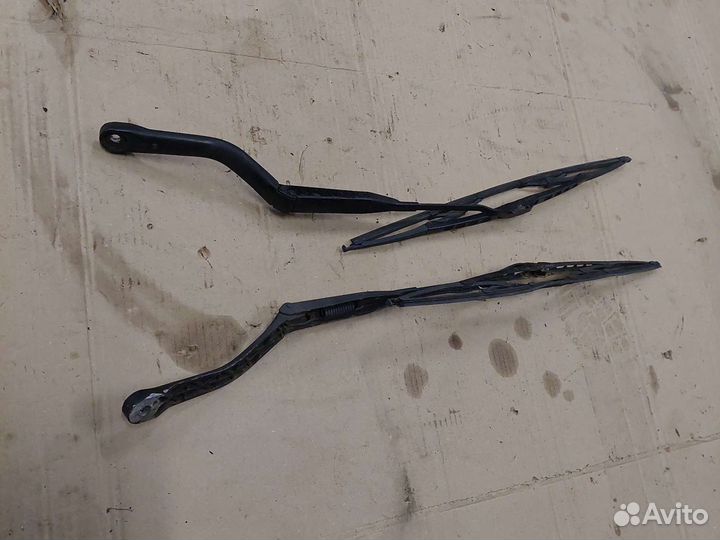 Поводок дворников Kia Sportage 1