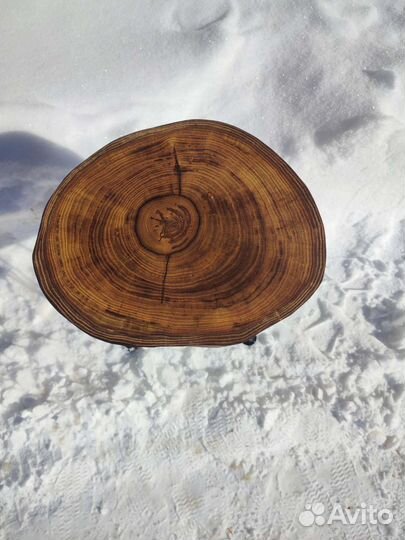 Столик кофейный лофт из спила