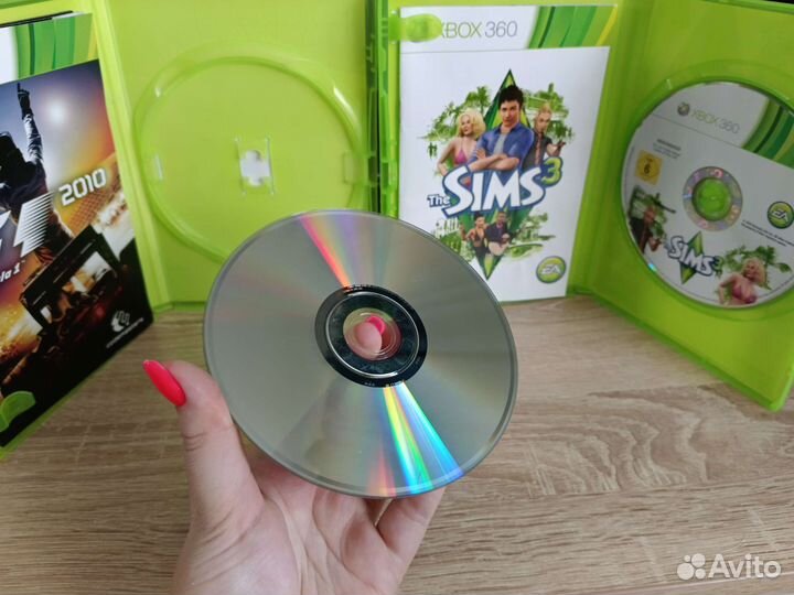 Игры на xbox 360. Formula 1, Sims 3