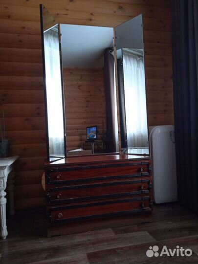 Трюмо трельяж с зеркалом