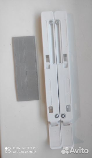 Подставка для планшетов пластиковая