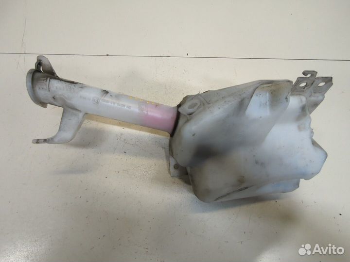 Бачок омывателя Mitsubishi Grandis, 2007