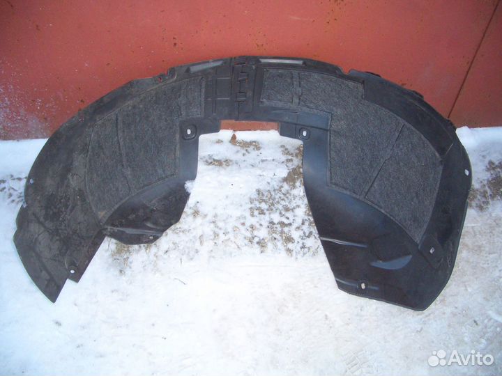 Подкрылок передний левый Опель Мерива с10
