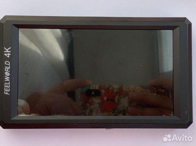 Накамерный монитор feelword f6