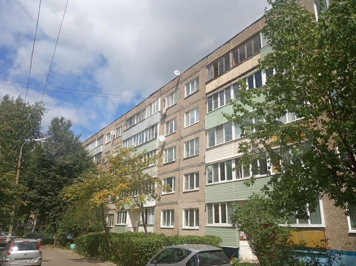 2-к. квартира, 55 м², 1/5 эт.