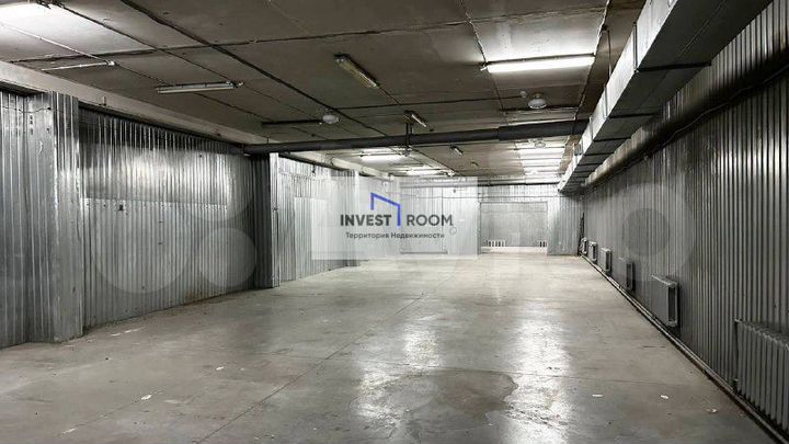 Склад, 890 м²