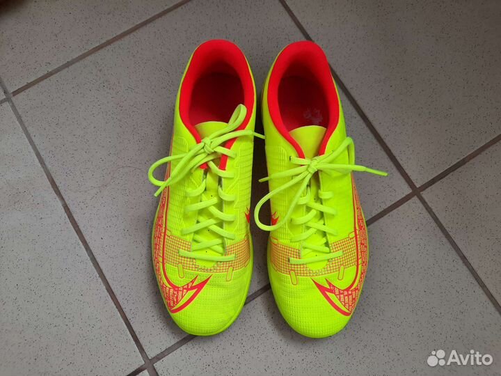 Футзалки nike оригинал как новые