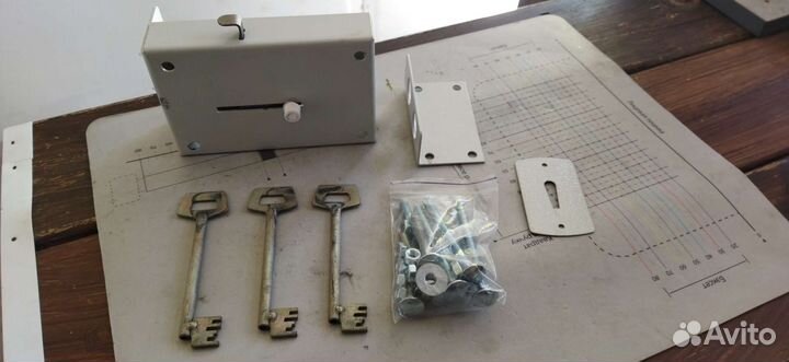 Замок накладной згсм-3 (Желтые воды)