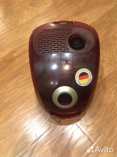 Пылесос Bosch MoveOn mini