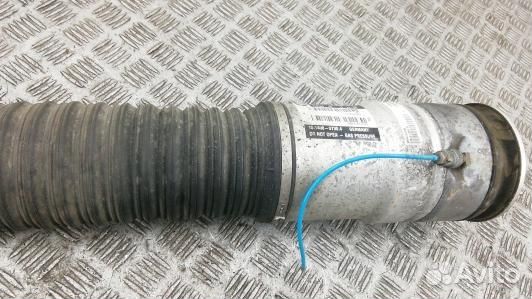 Пневмоподушка задняя BMW 7 F01 (1BA12MN02)