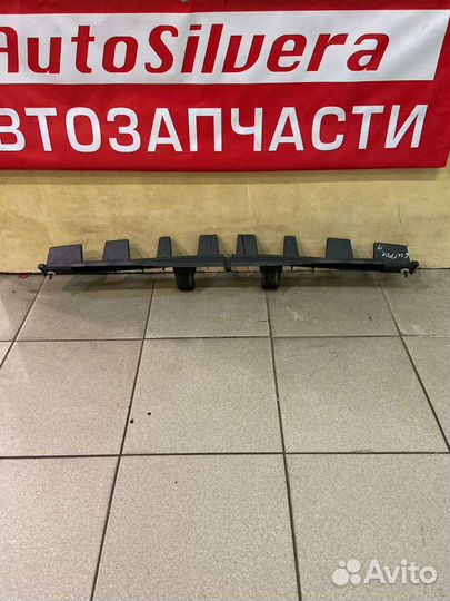 Citroen C4 Grand Picasso 2008г крепление бампера