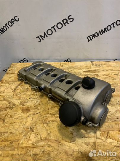 Клапанная крышка правая Cayenne 2004 955 M48.00