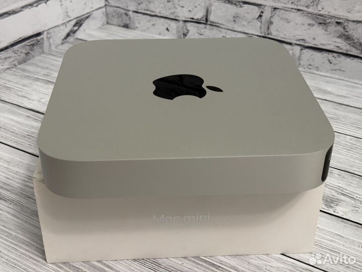 Mac Mini M2 256gb Пробег 1 день