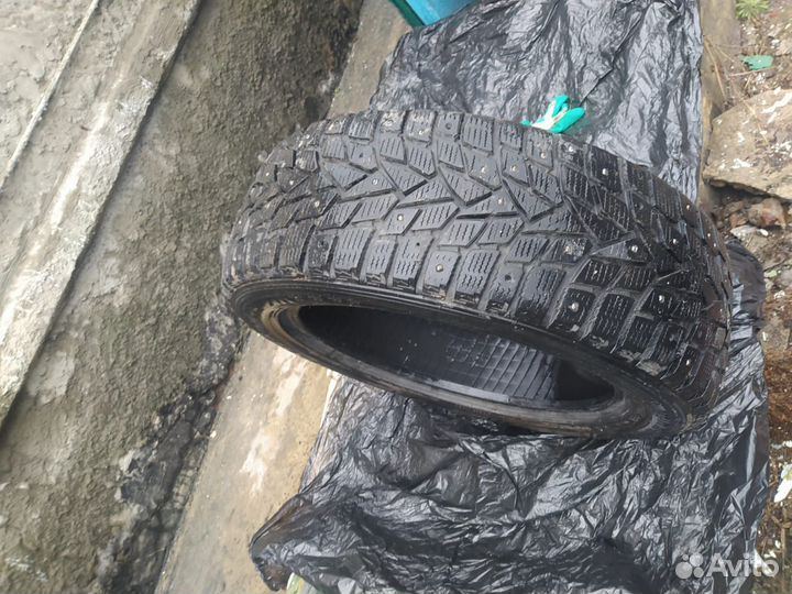 Dunlop SP Winter Ice 02 215/55 R17 98T