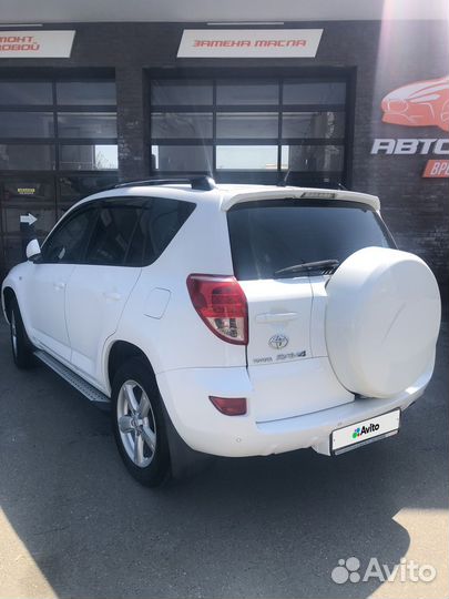 Toyota RAV4 2.0 AT, 2007, 244 000 км