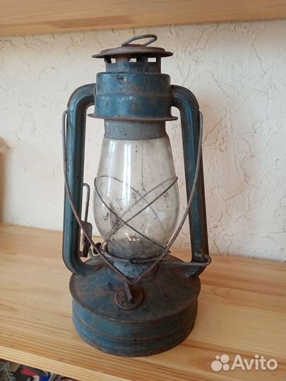 Старинная керосиновая лампа, летучая мышь. Лот 3