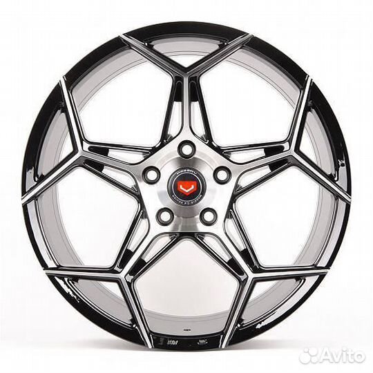 Литые диски R18 5x120 в стиле vossen