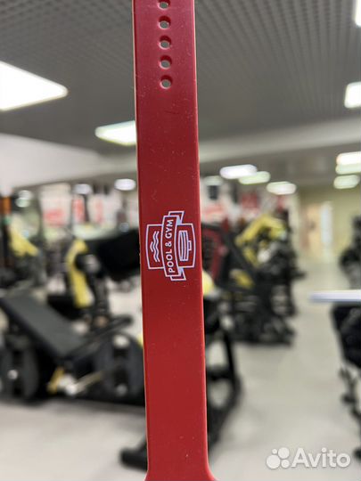 Абонемент в фитнес клуб с бассейном