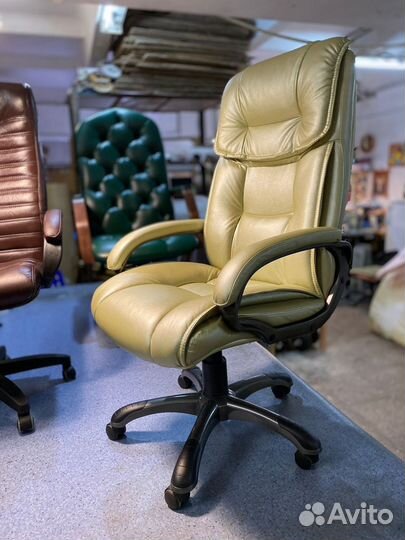 Компьютерное кресло