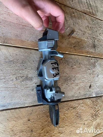 Замок зажигания Ford Focus 3