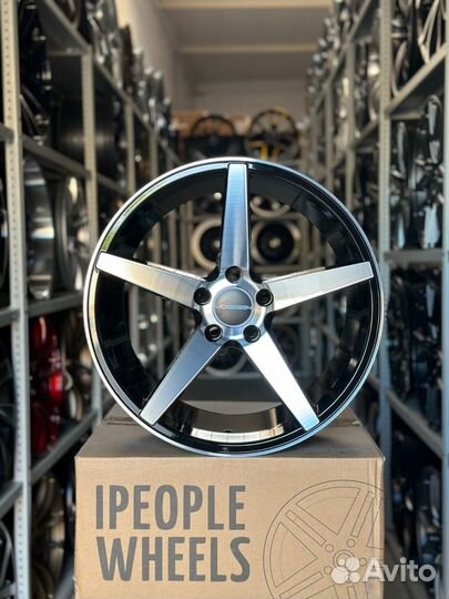Диски Vossen VPS-303 R17 7.5j et+33 5*105