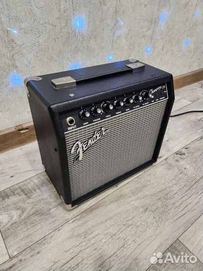 Гитарный комбоусилитель fender