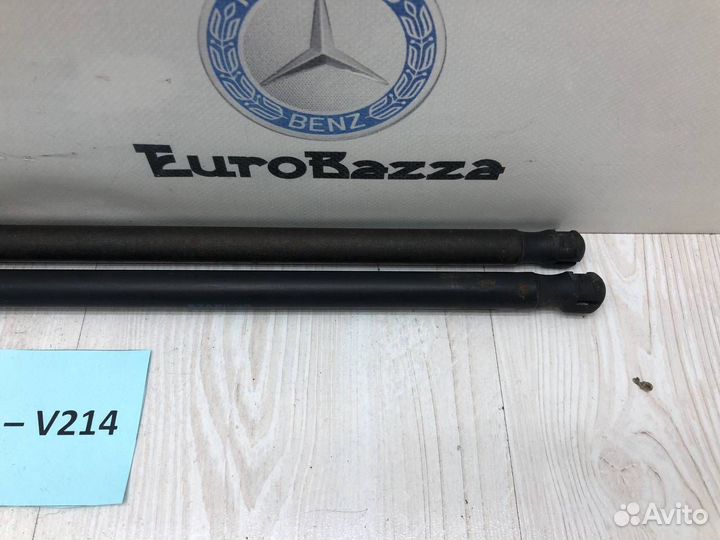Амортизатор капота Mercedes W207