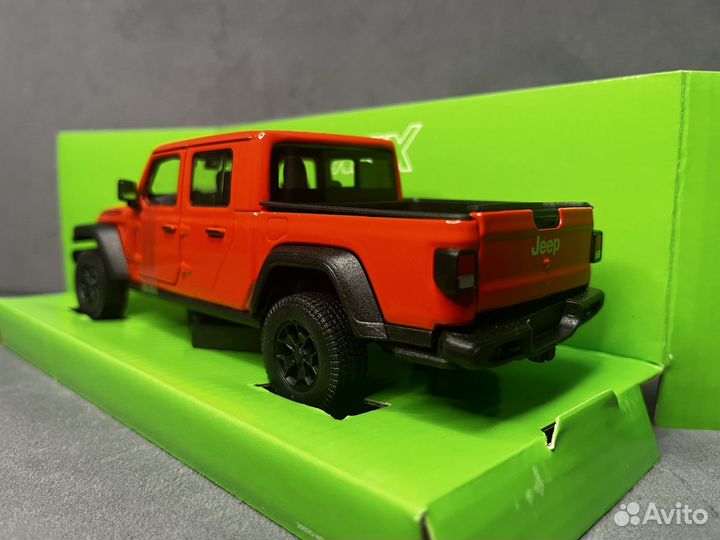 Jeep Gladiator 2020 1/24 (1/27) Welly