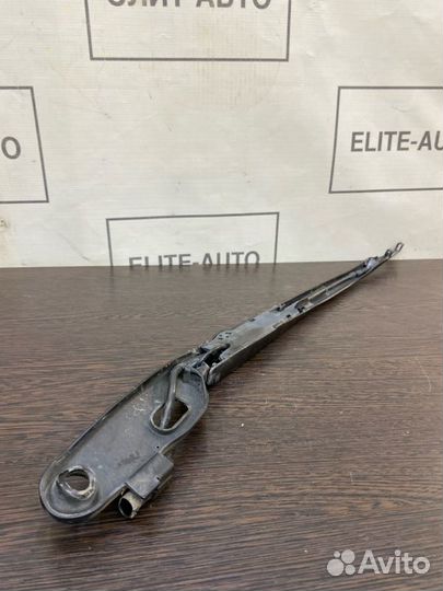 Поводок дворника левый Bmw 7 E66 2002