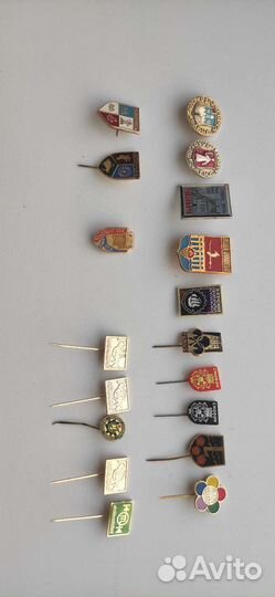 Тяжелые значки, монеты: города, авиация, космос