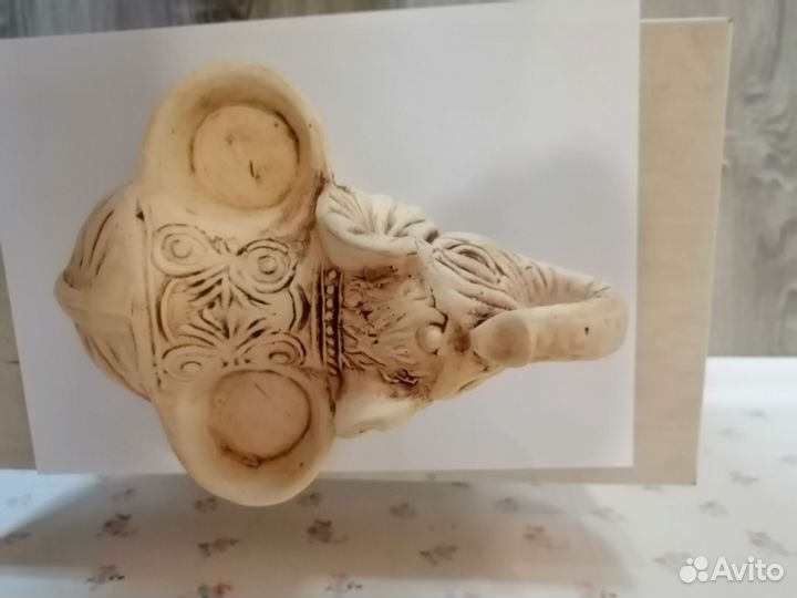 Фигурка слона с корзинками