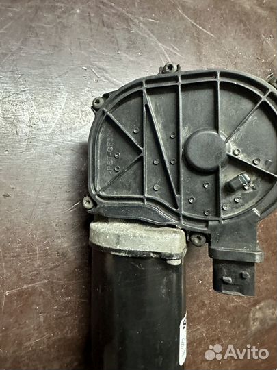 Мотор стеклоочистителя Scania 6 2558026