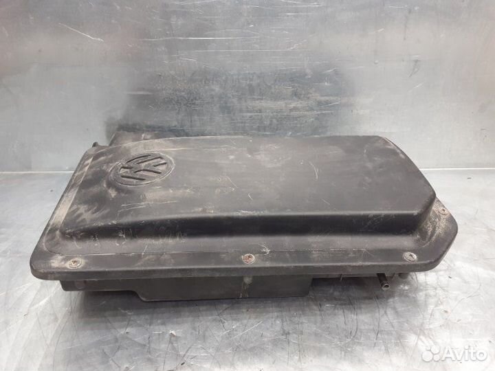 Корпус воздушного фильтра Volkswagen Pointer/Golf