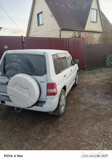 Mitsubishi Pajero iO 2.0 AT, 2000, 328 600 км