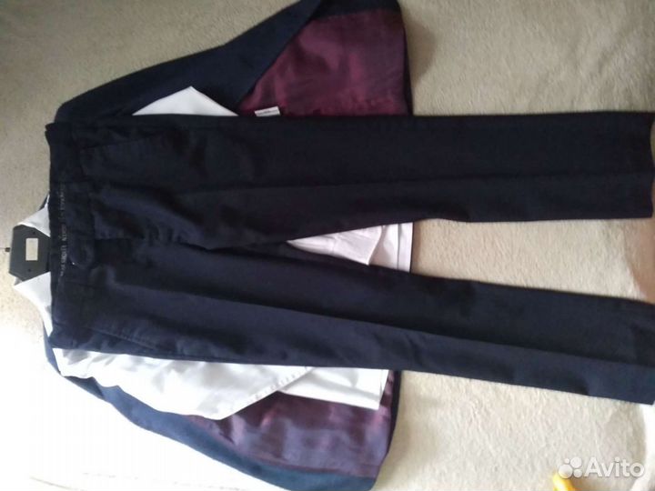 Костюм школьный для мальчика 128р